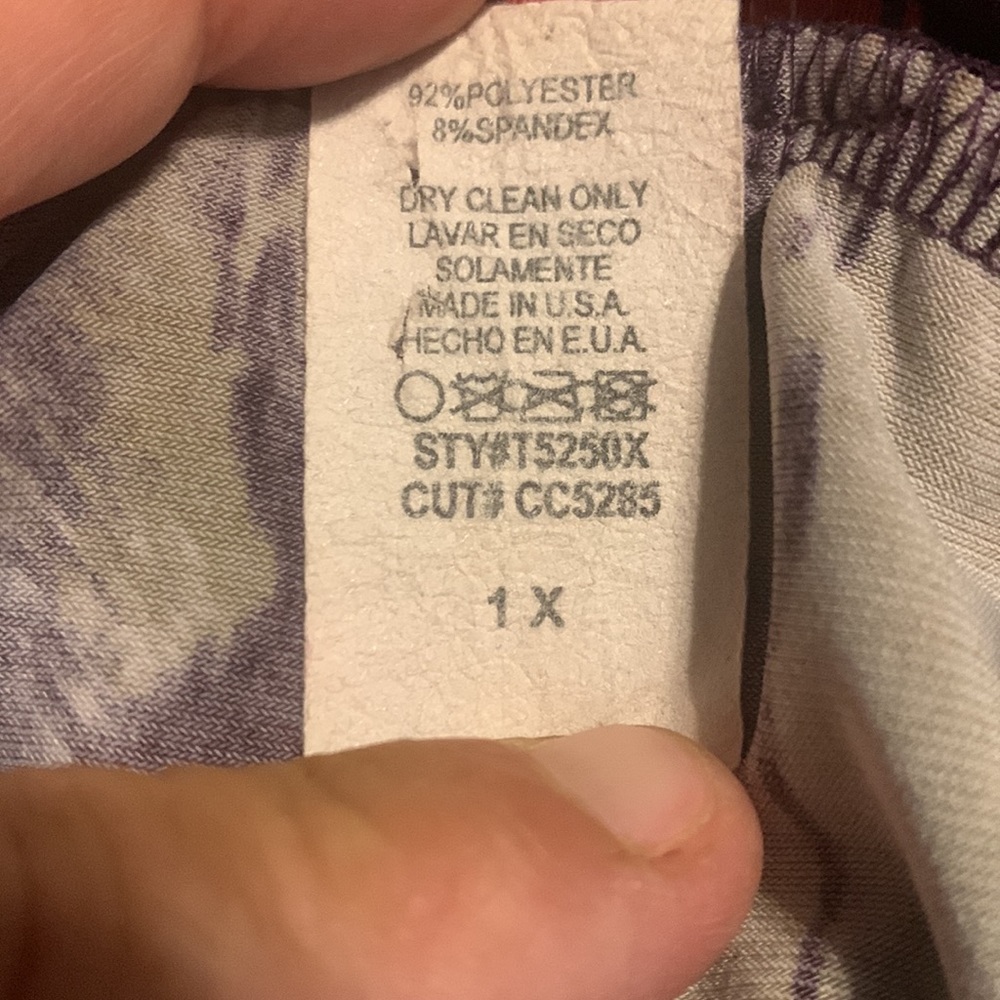 Flattering pullover blouse - Picture 6 of 7